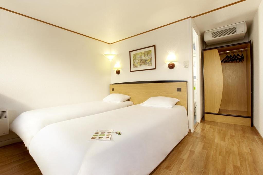 Campanile Grenoble Nord - Moirans-Voreppe Zimmer foto